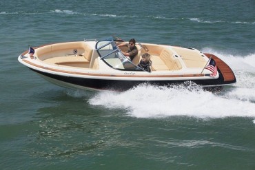2013 Chris Craft Launch 22 Heritage Edition
