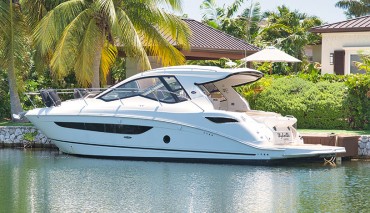 2018 Sea Ray 350 Coupe