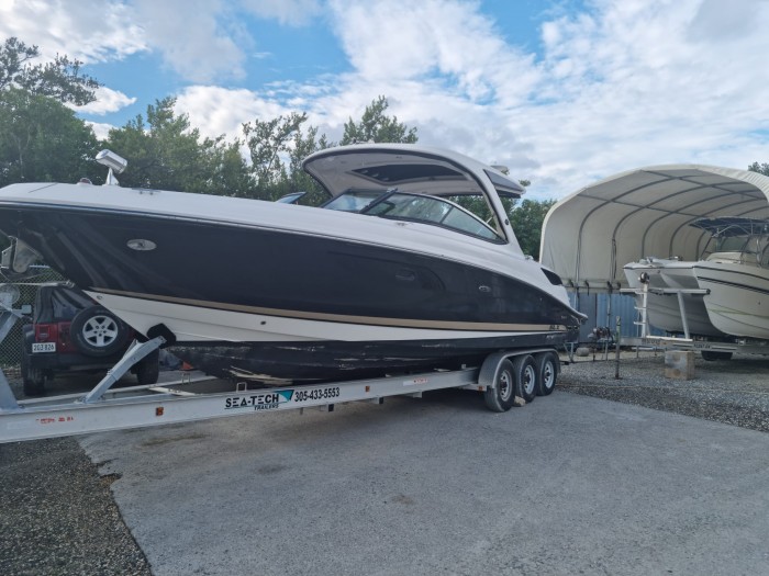 2016 Sea Ray 350 SLX